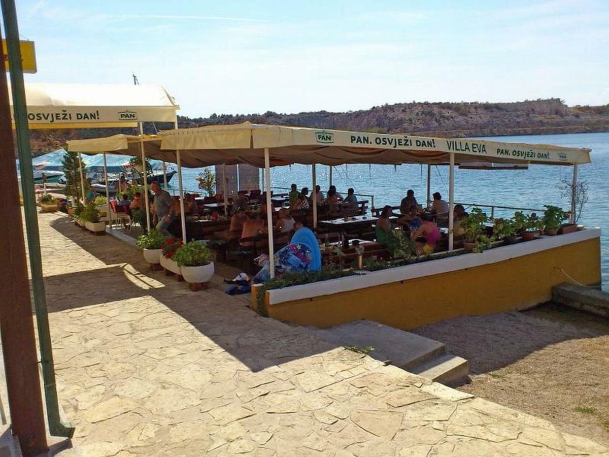 Orka * Omišalj